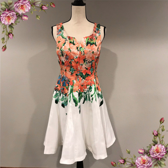 Dress Barn Dresses & Skirts - DressBarn gorgeous floral dress